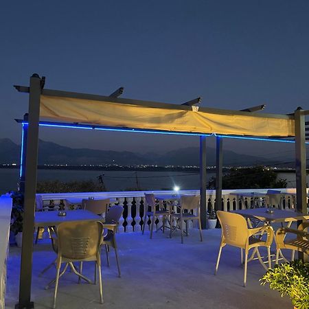Široka Four Generation Hotel מראה חיצוני תמונה