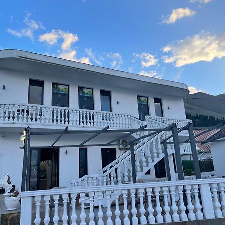 Široka Four Generation Hotel מראה חיצוני תמונה