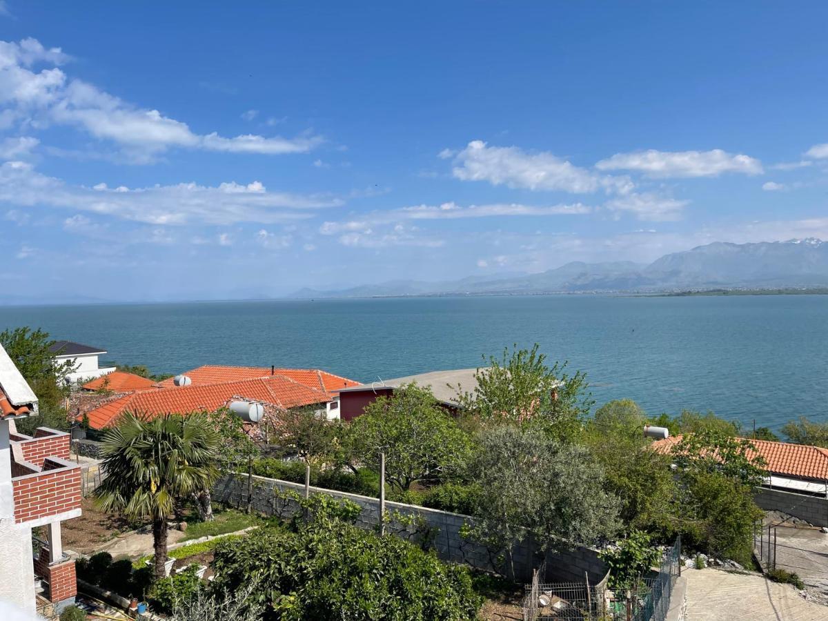 Široka Four Generation Hotel מראה חיצוני תמונה